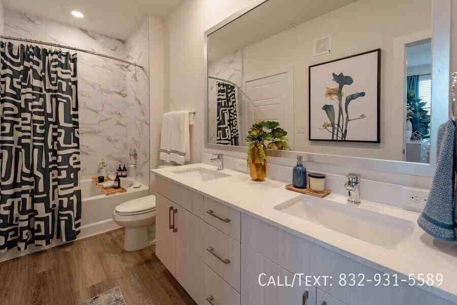 501 W 24th St #COH - Photo 7 of 9