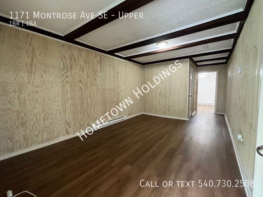 1171 Montrose Ave Se Uppr - Photo 2 of 10