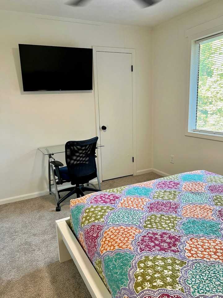 4421 Lee Rd SW, Unit A3 - Photo 2 of 9