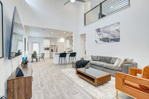 featured image of 12827 Barnesbury Ln