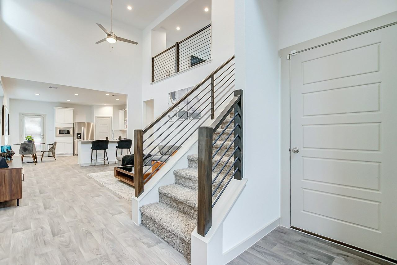 12827 Barnsbury Lane - Photo 7 of 44