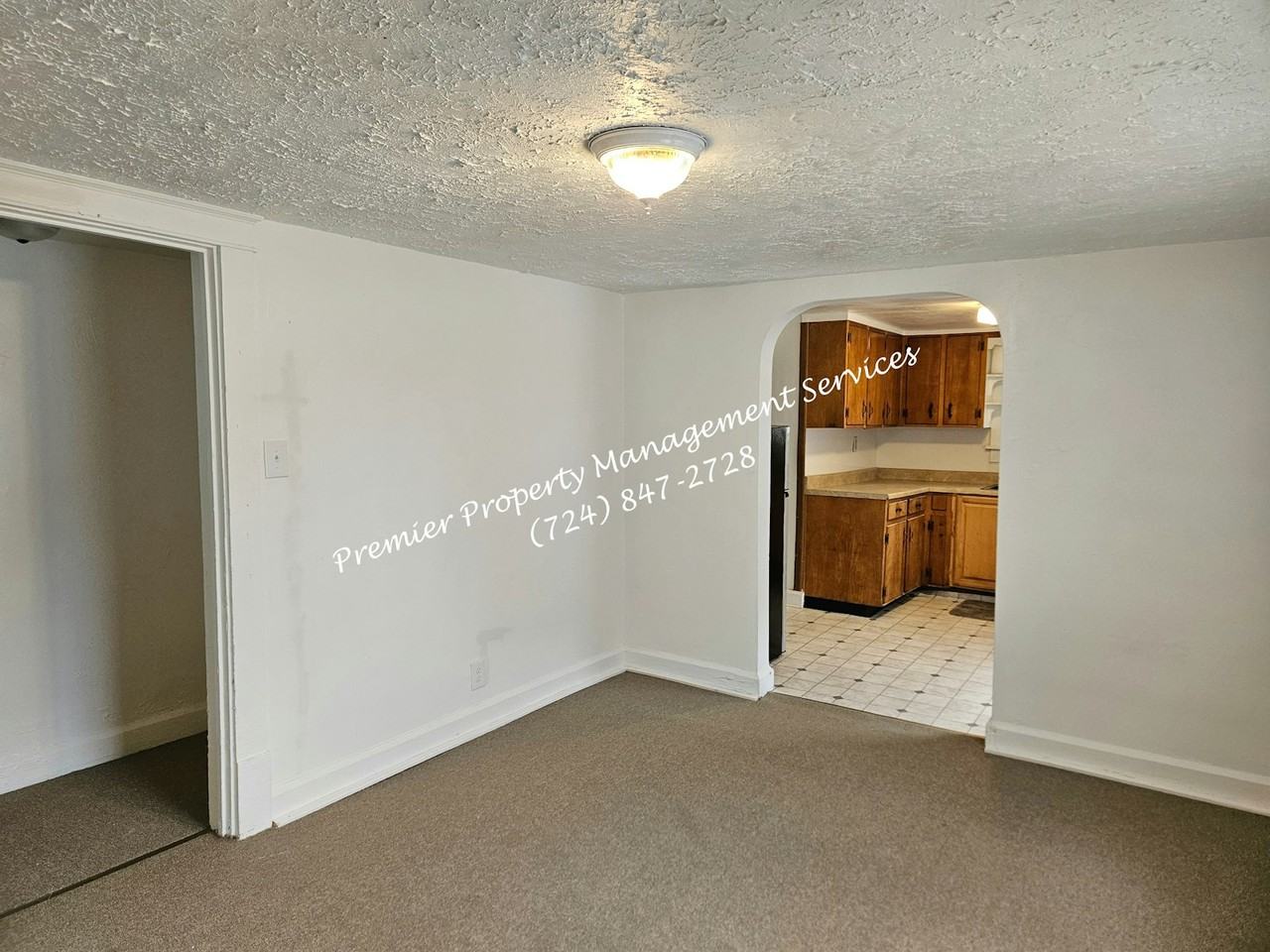 602 East Long Avenue, Unit 2 - Photo 4 of 15