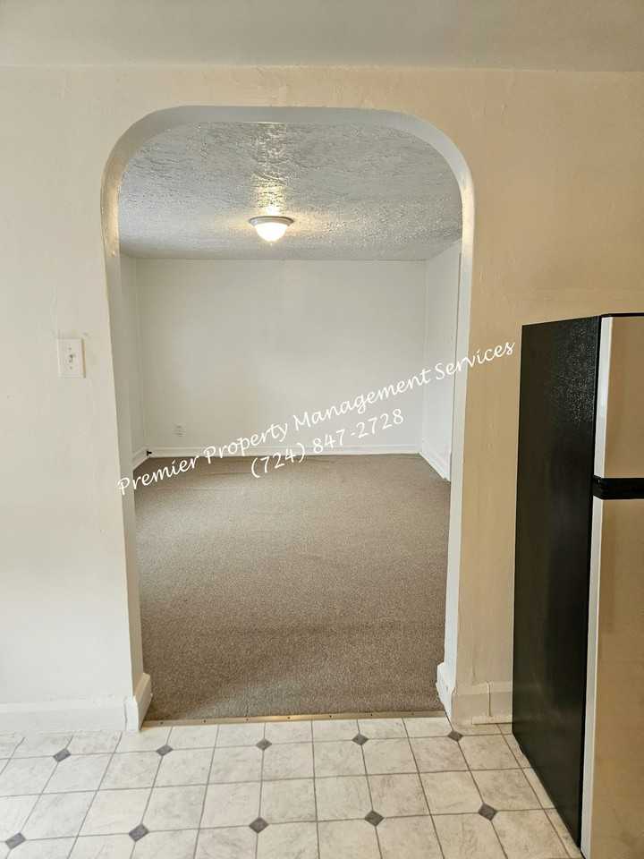 602 East Long Avenue, Unit 2 - Photo 6 of 15