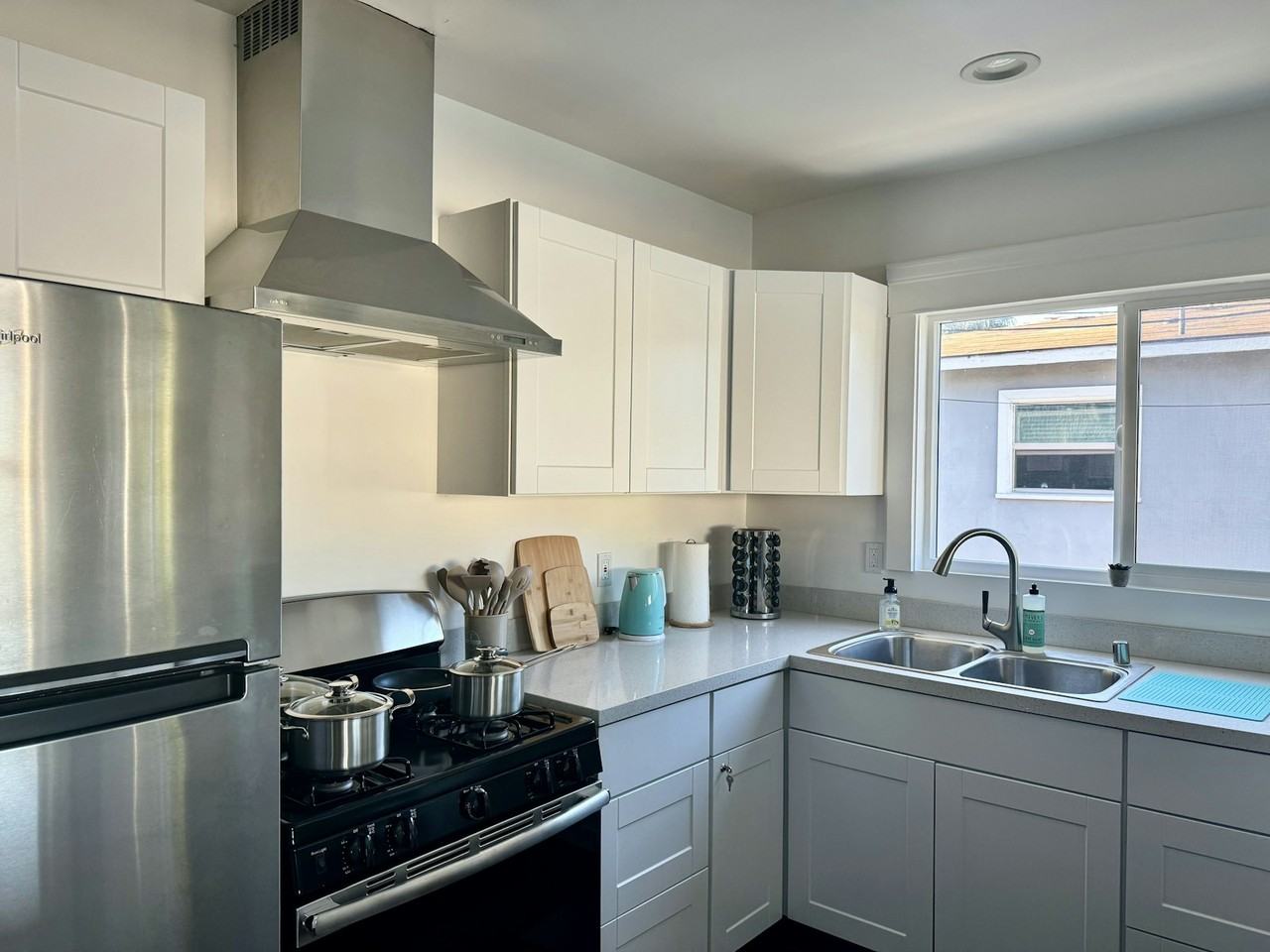 17 Bonito Avenue, Unit 21 - Photo 6 of 17