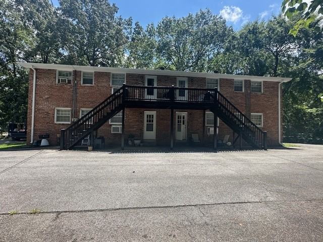 Canary Rd. 109 Unit 7 - Photo 3 of 12