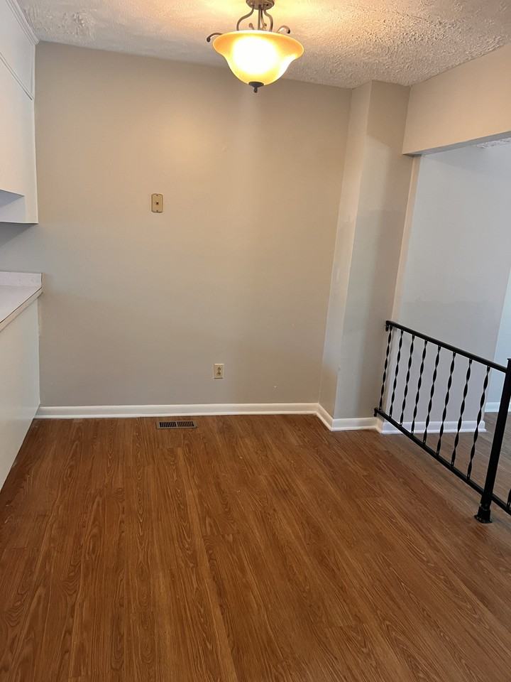 801 East Main Street (NEW) - Photo 5 of 8