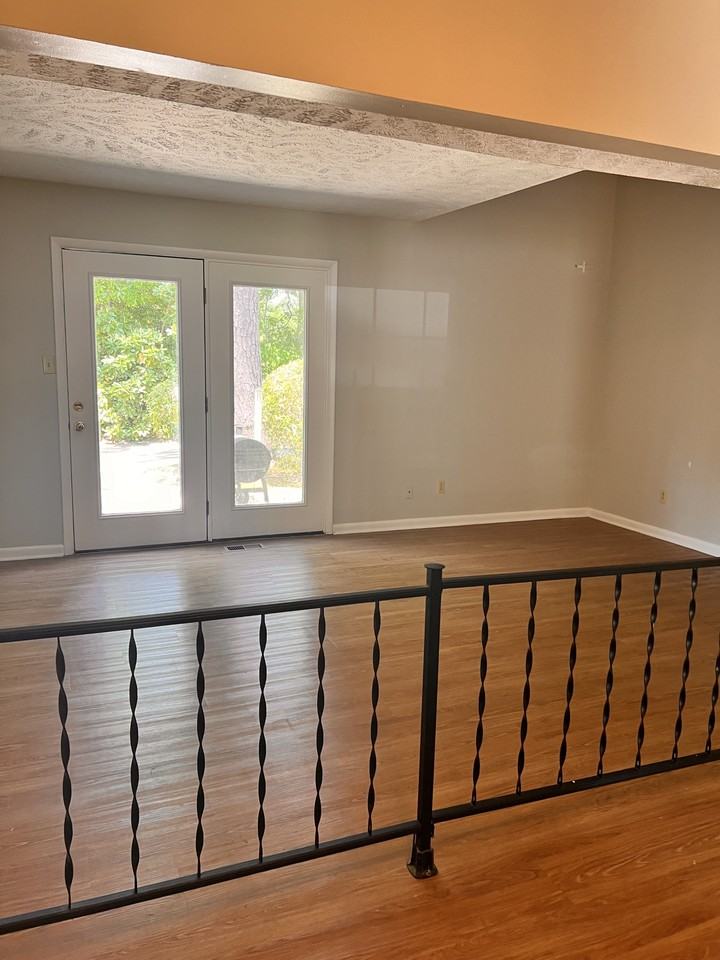 801 East Main Street (NEW) - Photo 6 of 8