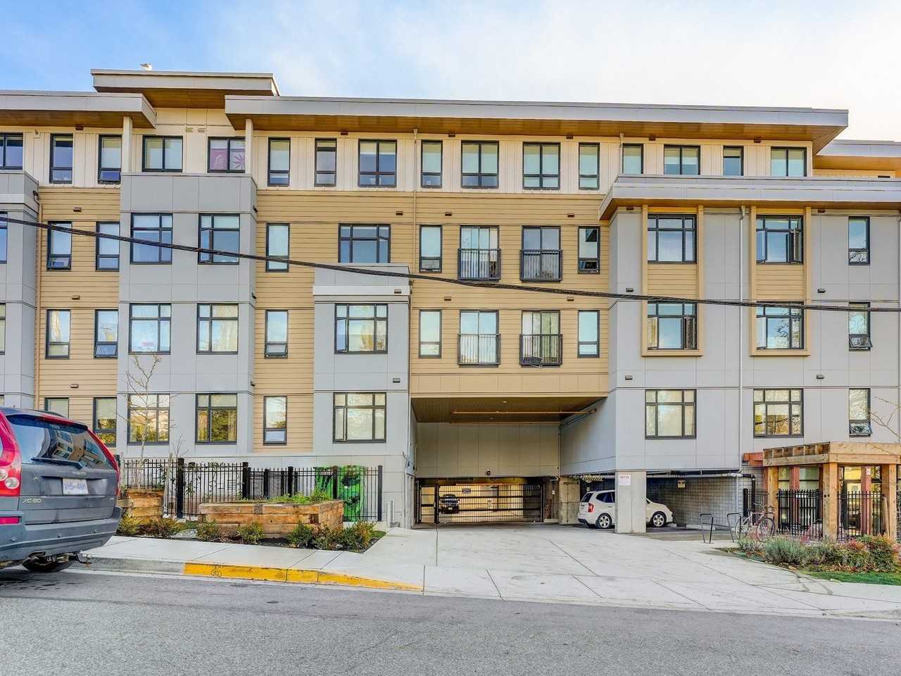 210 Gorge Rd E - Photo 2 of 10