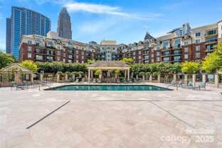 300 W 5th St Apt 521 #521 - Photo 1 of 1