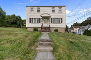 290 Buckingham St - Photo 1 of 1