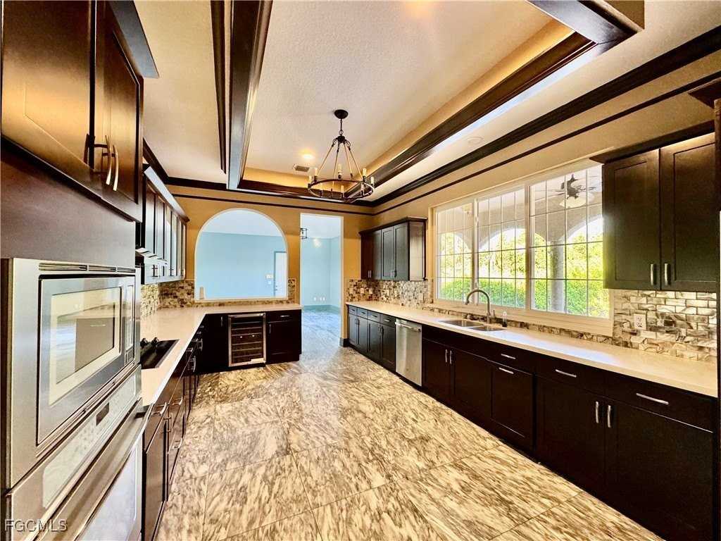 14370 Mcgregor Blvd - Photo 7 of 34