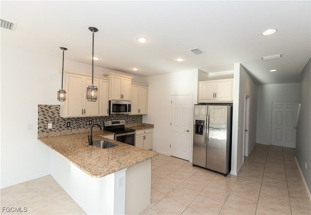 3770 Tilbor Circle - Photo 4 of 17