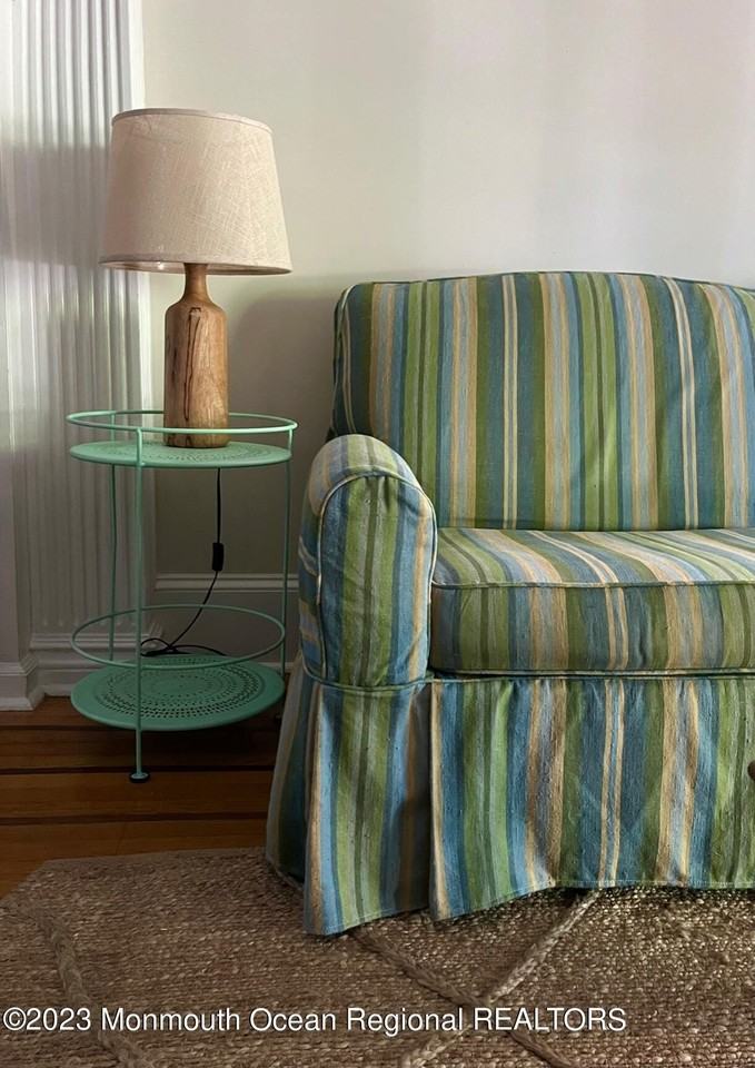 418 5th Ave - Photo 7 of 21