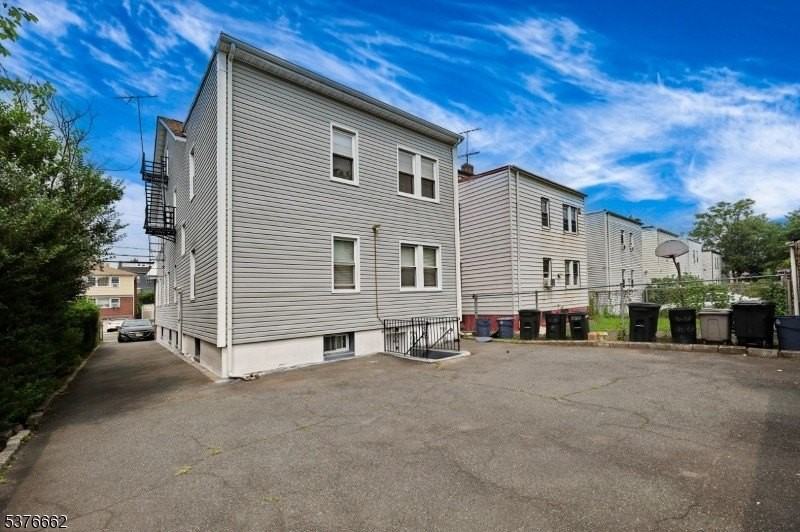 90 Norman Rd - Photo 5 of 31