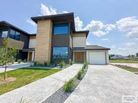 4606 Juniper Cir #B - Photo 1 of 1