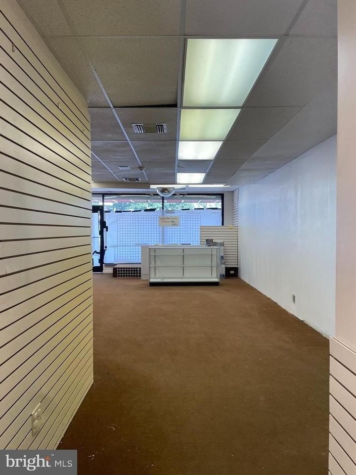 614 South Ave - Photo 3 of 7