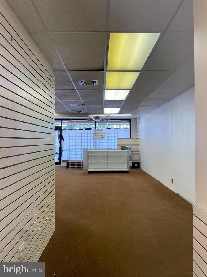 614 South Ave - Photo 4 of 7