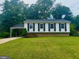 8012 Frye Rd - Photo 1 of 1