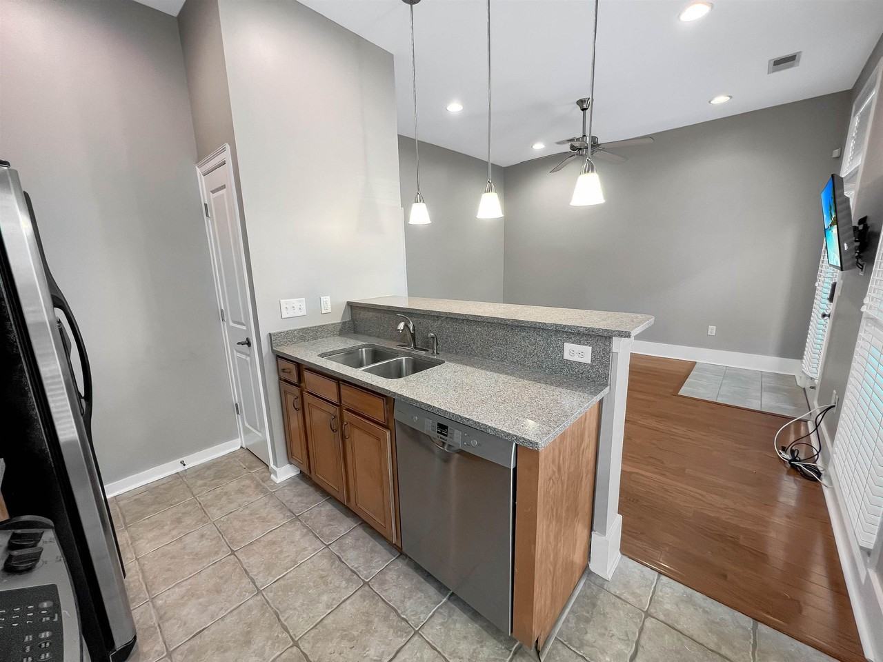 615 Denmark Dr #102 - Photo 6 of 17