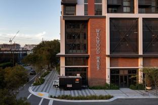 23 Ne 17th Ter #B2 - Photo 1 of 1