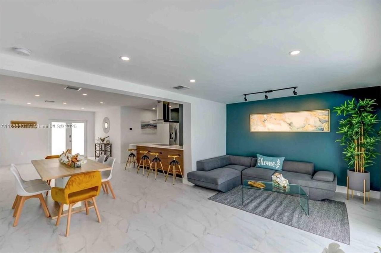 3530 Sw 104th Ave - Photo 7 of 22