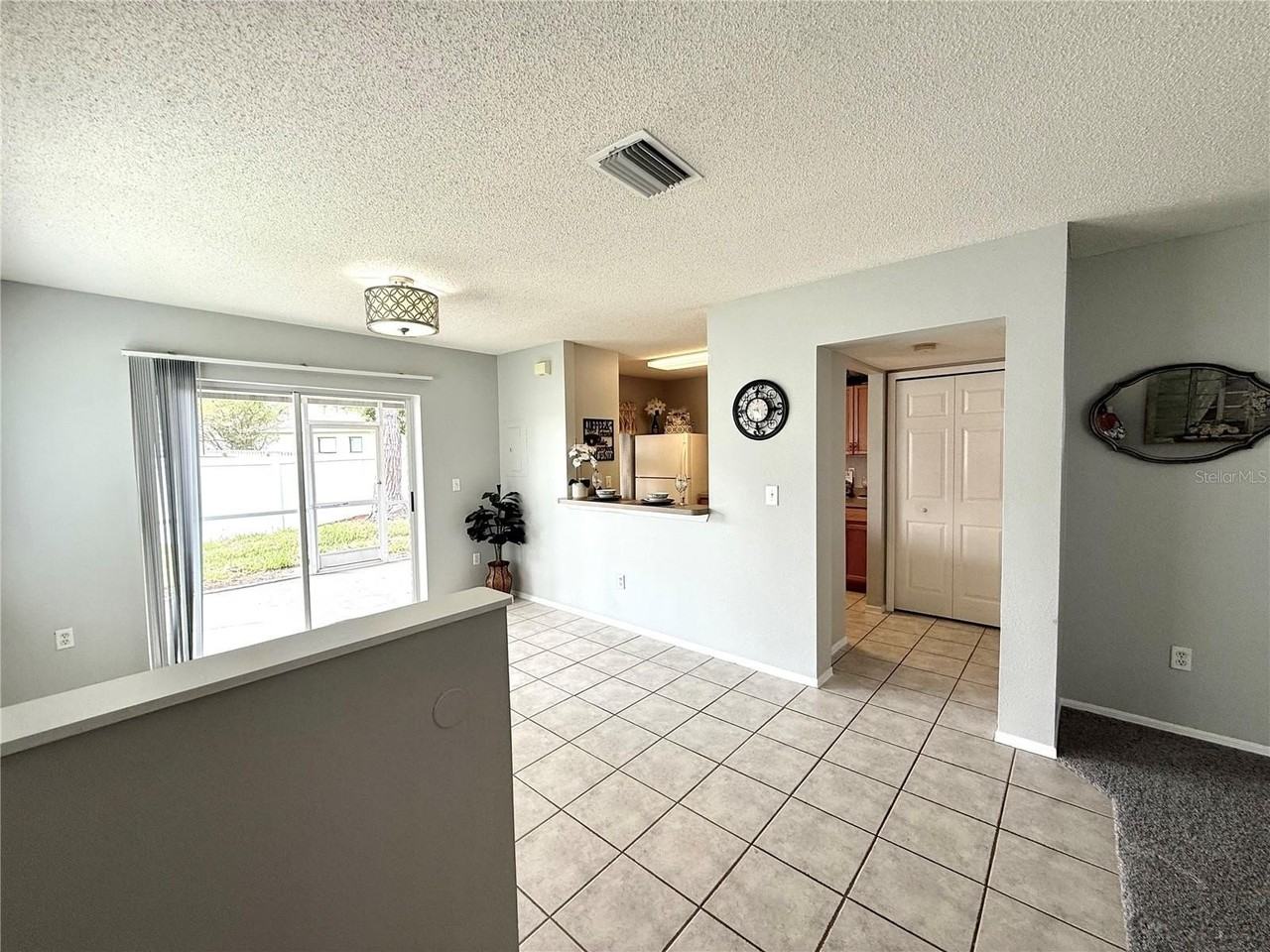 2037 Fluorshire Dr - Photo 6 of 38