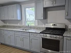 10 Broad St #2 - Photo 1 of 1