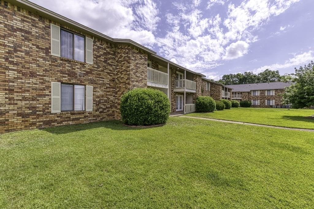 Briarwood Rental Homes - Photo 2 of 32