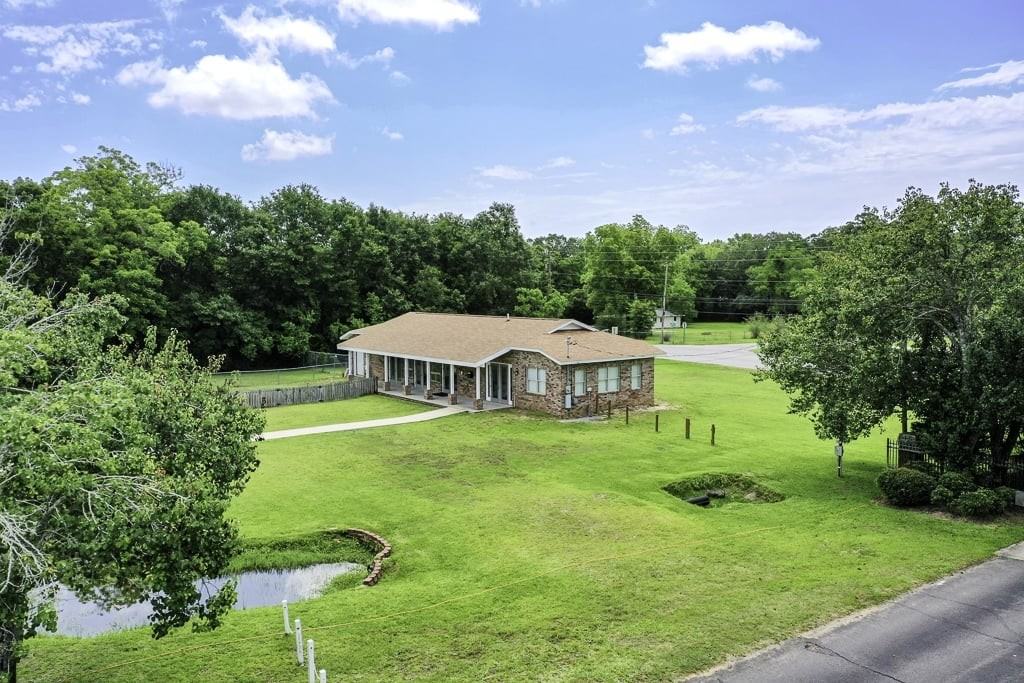 Briarwood Rental Homes - Photo 3 of 21