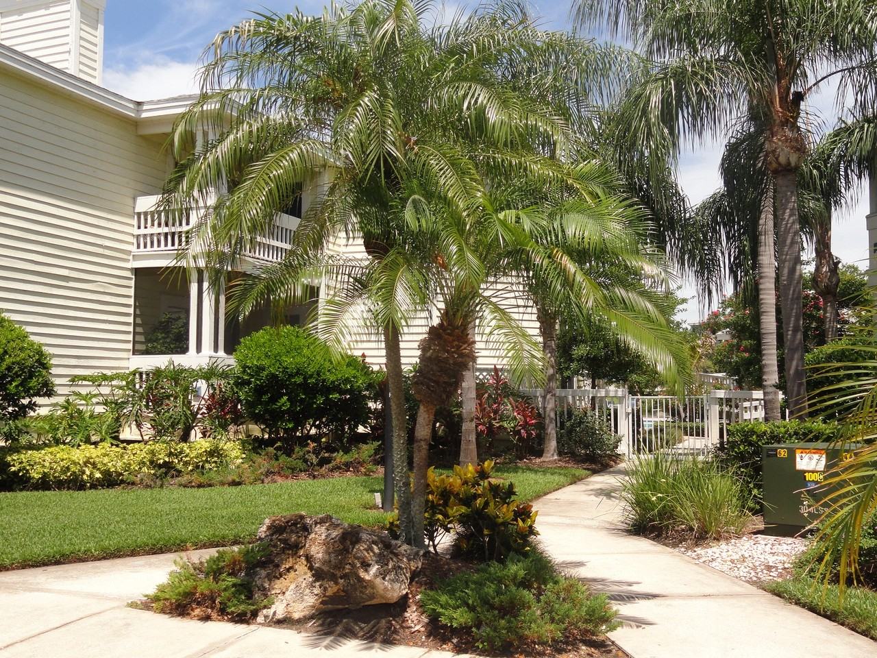 Bridgewater Luxury Rentals - Photo 2 of 8