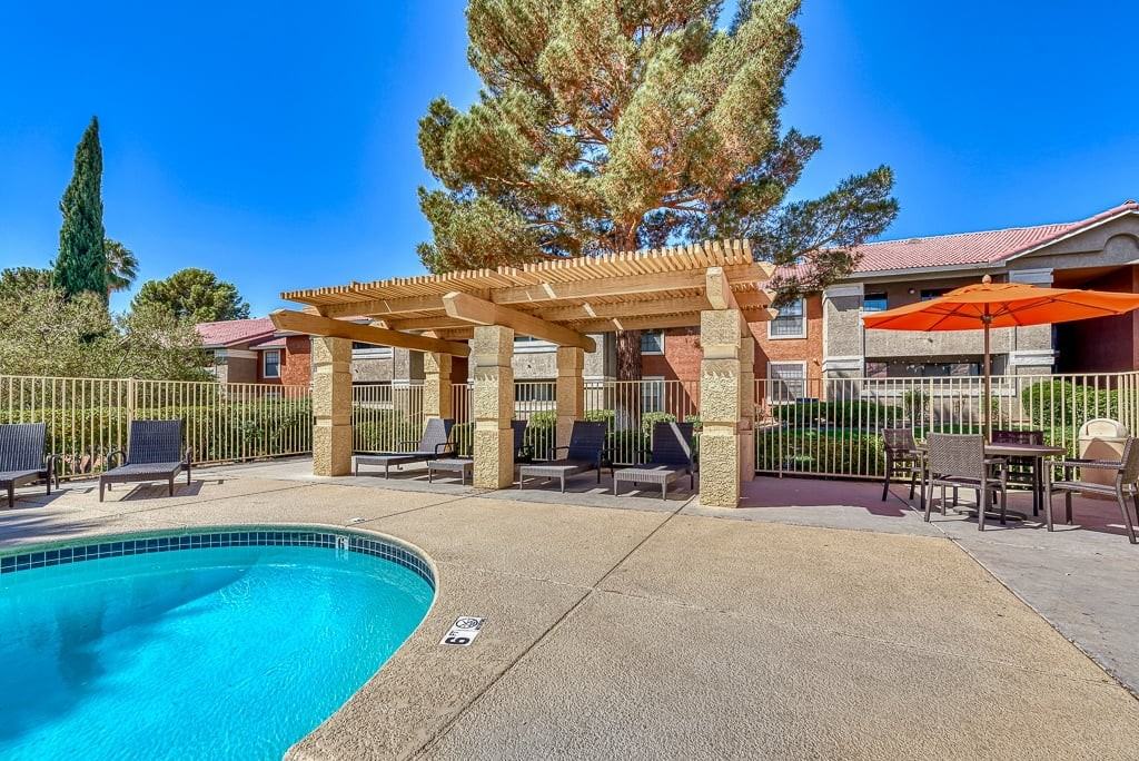 Sky Court Harbors at The Lakes - Photo 7 of 20