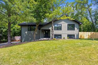 9704 Captains Dr - Photo 1 of 1