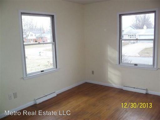 2912 Sundale Dr - Photo 3 of 15