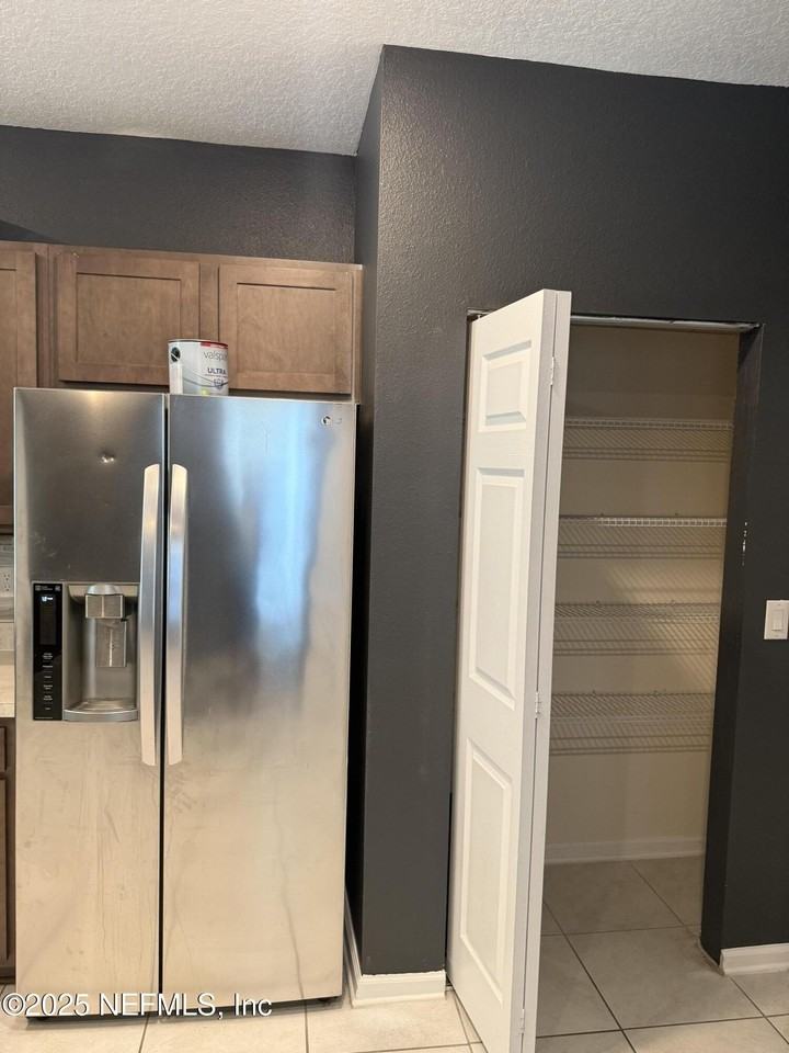 819 Observatory Pkwy - Photo 6 of 21