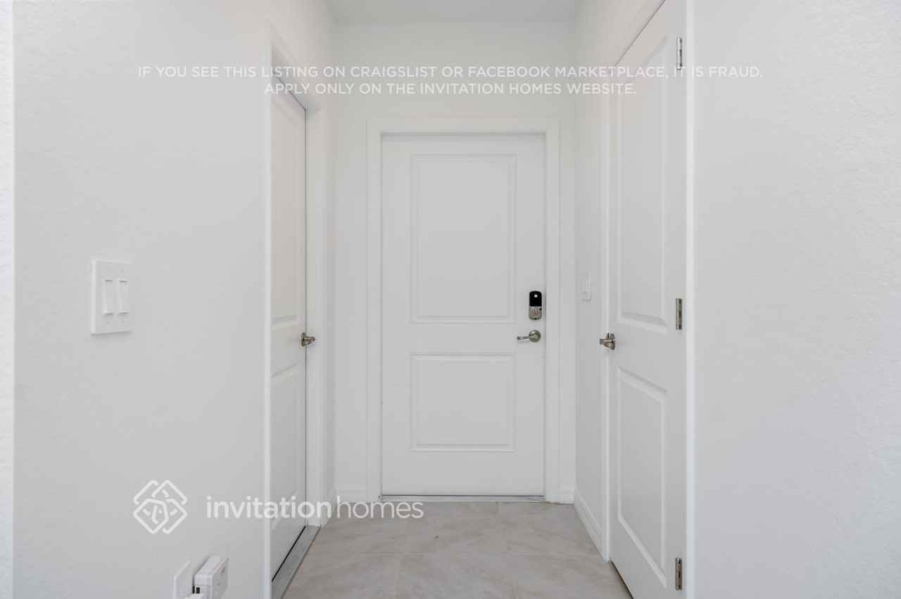 2862 Riverfield Rd - Photo 3 of 34