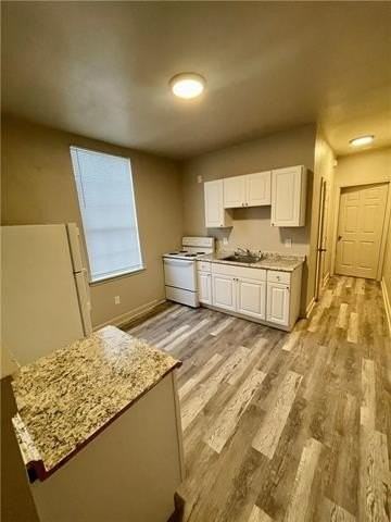 1726 Touro St - Photo 5 of 14