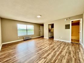701 W Sycamore St #205 - Photo 1 of 1