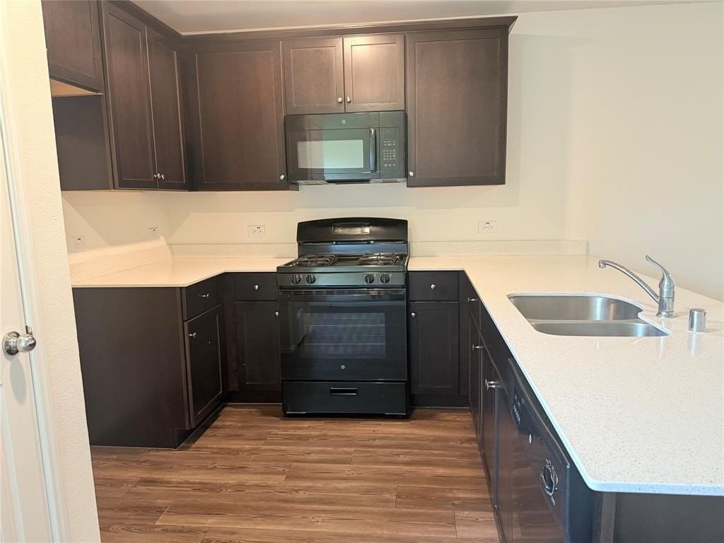 2833 Highgarden Trl - Photo 7 of 23