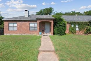 701 Monique - Photo 1 of 1