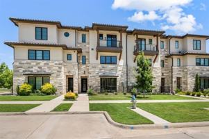 featured image of 424 Northwood Dr