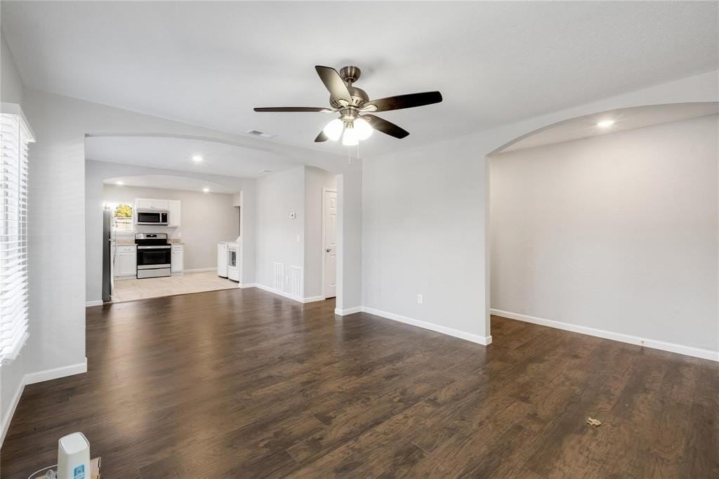 1227 Wilbur St - Photo 5 of 5