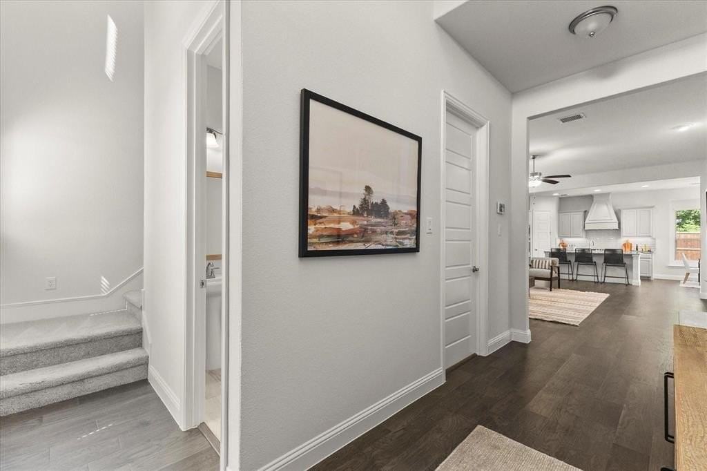 2816 Crosse Dr - Photo 7 of 35