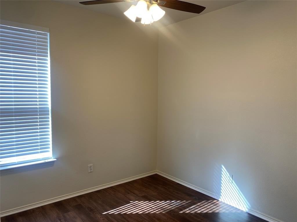 2612 Weslayan Dr - Photo 4 of 12