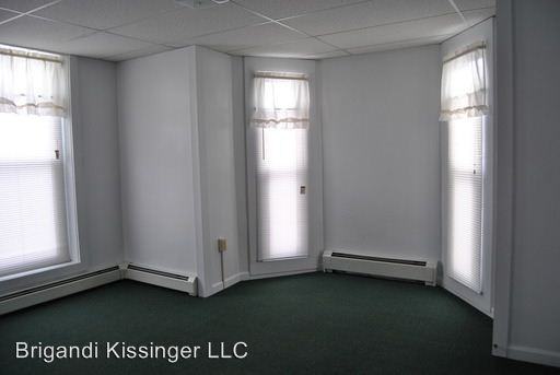 432 W Church St - Photo 3 of 8