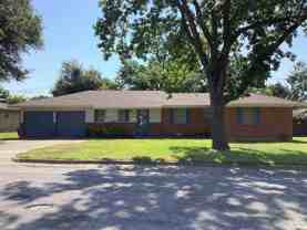 2020 Robinwood Dr - Photo 1 of 1