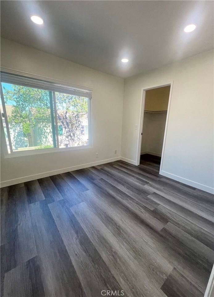 2001 E Aroma Dr - Photo 2 of 14