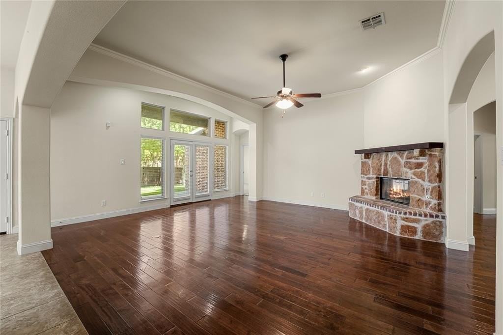 12848 Walnut Ridge Dr - Photo 7 of 40