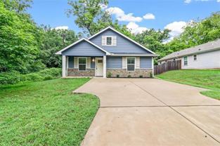 715 N Rusk Ave - Photo 1 of 1