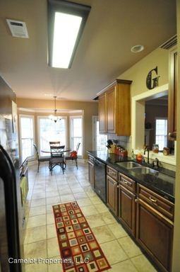 100 Waterview Dr - Photo 2 of 25