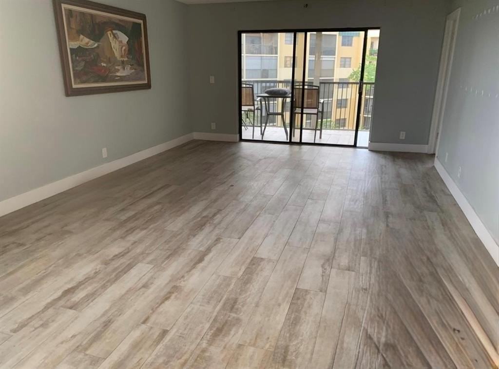 6475 W Oakland Park Blvd #401 - Photo 6 of 26